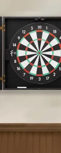 Tablero de Dardos de doble vista Viper Hideaway con Gabinete negro dardos de punta plástica