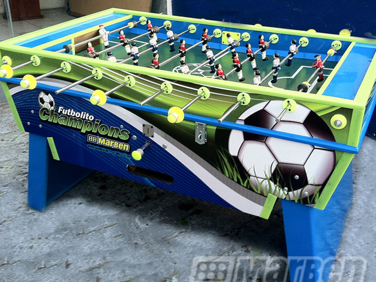 Futbolito Cancha con Plásticos en cajón